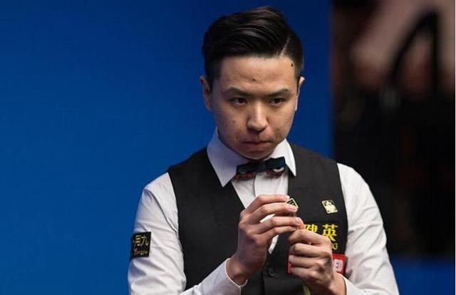 表现抢眼 表现抢眼