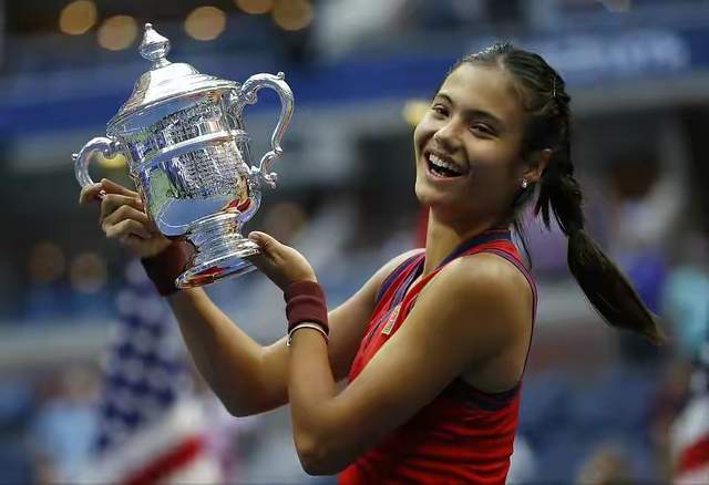 勇士8人上 勇士8人上