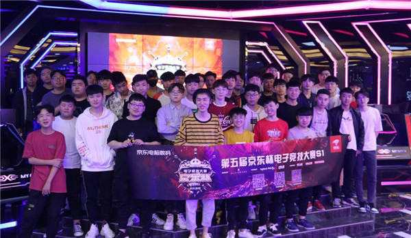 赛中展现出 赛中展现出